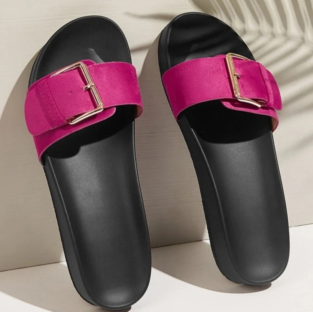 NEW! Gold Buckle Fuchsia Women's Slide Sandal